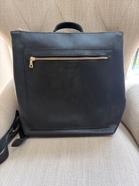 Portland Leather Classic Tote Backpack Black